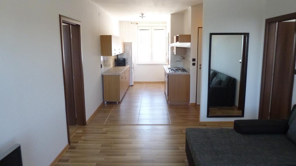 Apartmanovy Byt Pri Zubacke Štrba الغرفة الصورة